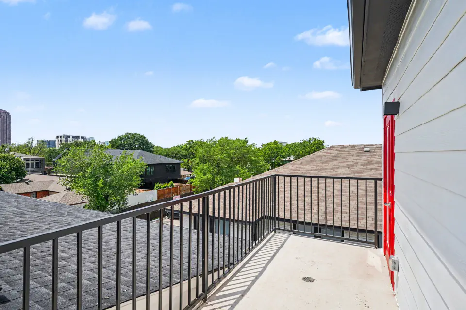 Balcony & Patio at Jasmine@Fitzhugh